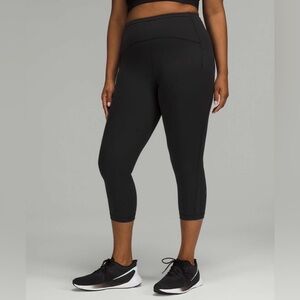 Lululemon Swift Speed 21” High-Rise Crop, sz 6